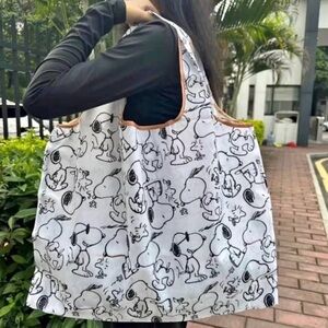 Snoopy Patterned White Tote Bag